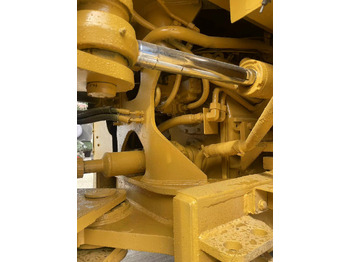 Ratinis krautuvas CATERPILLAR 972H: foto 5