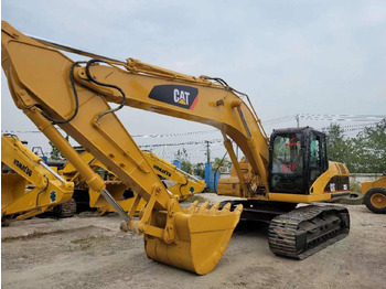 Vikšrinis ekskavatorius CATERPILLAR 325D