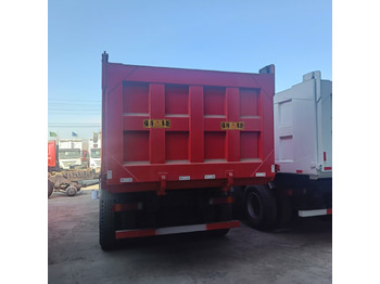 Savivartis sunkvežimis SINOTRUK HOWO 8x4: foto 3 Savivartis sunkvežimis SINOTRUK HOWO 8x4: foto 3