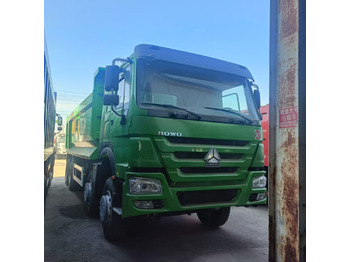 Furgonas sunkvežimis SINOTRUK HOWO 8x4: foto 3