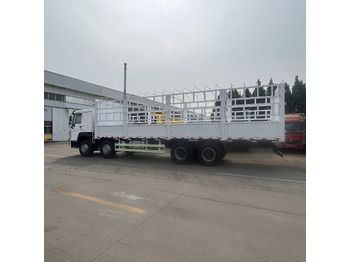 Sunkvežimis SINOTRUK HOWO 8*4 Fence Truck: foto 2