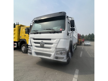 Sunkvežimis SINOTRUK HOWO 8*4 Fence Truck: foto 5