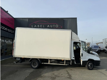 Furgonas su krovinių dėže IVECO Daily 35c16