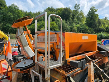 Smėlio/ Druskos barstytuvas UNIMOG