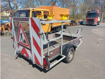 Priekaba Nissen Verkehrsleittafel Absperrtafel Verkehrssicherungsanhänger: foto 2