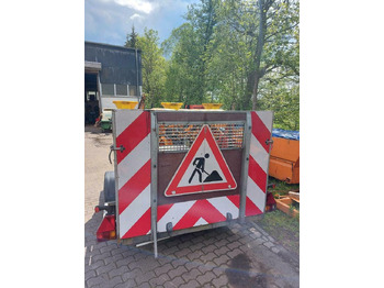 Priekaba Sperrwand Sperrtafel Nissen Absperrtafel VZ616 Verkehrssicherung: foto 3