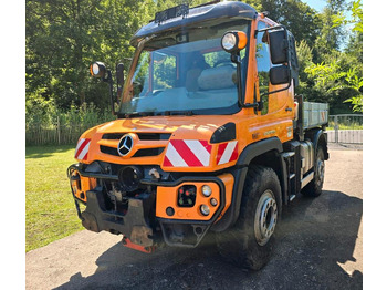 Platforminis/ Bortinis sunkvežimis UNIMOG