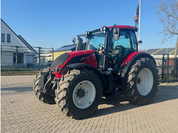 Traktorius VALTRA N134