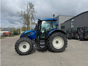 Traktorius VALTRA N134
