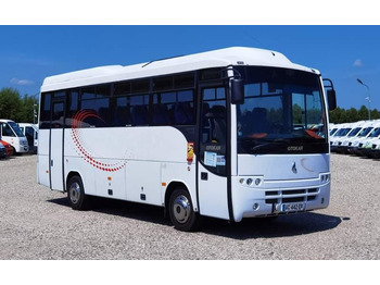 Priemiestinis autobusas