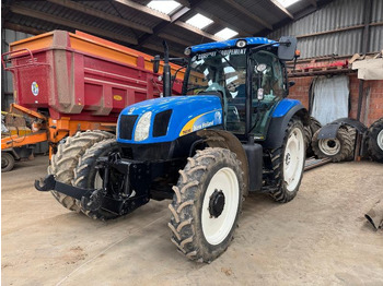 Traktorius NEW HOLLAND T6000