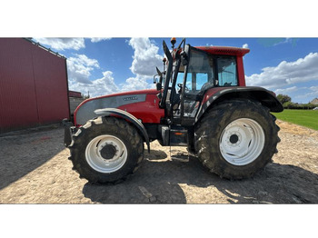 Traktorius VALTRA T160