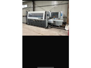 Medžio apdirbimo staklės