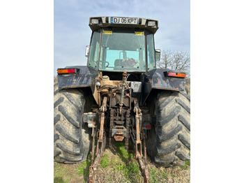 Tractor agricol Massey Ferguson 3655 lizingą Tractor agricol Massey Ferguson 3655: foto 3