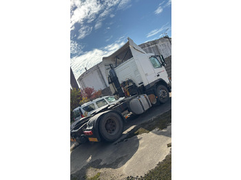 Vilkikas VOLVO FM42 Tractor Head: foto 4