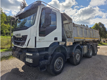 Savivartis sunkvežimis IVECO Trakker