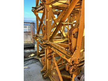 Bokštinis kranas LIEBHERR