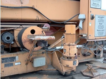 Greitai pastatomas bokštinis kranas Liebherr 32K, 1992 yom, cabin stering, loco PL: foto 3