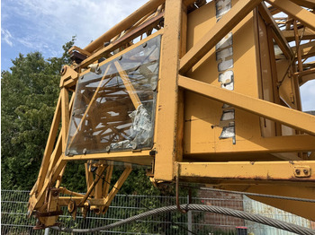 Greitai pastatomas bokštinis kranas LIEBHERR