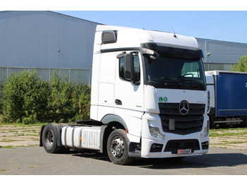 Vilkikas MERCEDES-BENZ Actros 1845