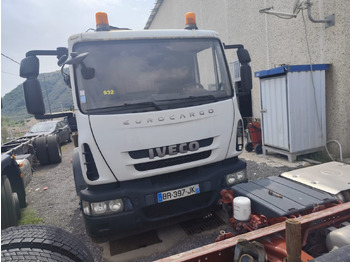 Sunkvežimis su kranu IVECO EuroCargo 160E