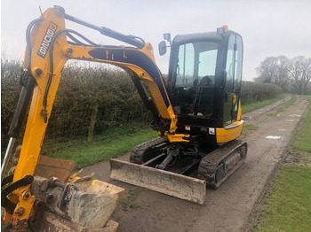 Mini ekskavatorius JCB 8026