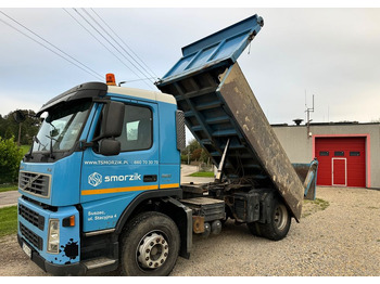Savivartis sunkvežimis VOLVO FM