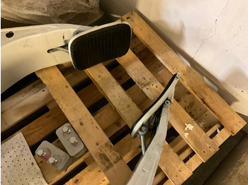 Metalo apdirbimo staklės CASCADE: foto 3 Metalo apdirbimo staklės CASCADE: foto 3