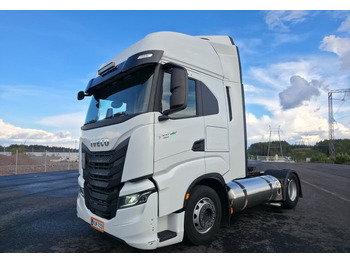 Vilkikas IVECO