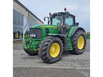 Traktorius JOHN DEERE 7530