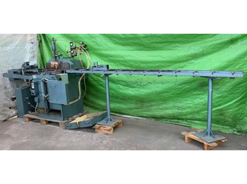 Metalo apdirbimo staklės