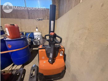 Elektrinis krautuvas TOYOTA