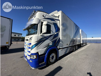 Vilkikas SCANIA R 520