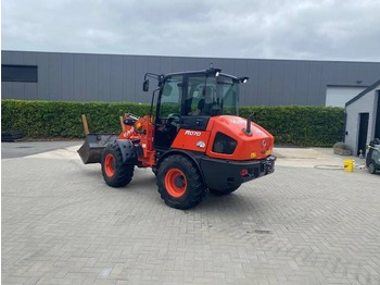 Ratinis krautuvas KUBOTA R070