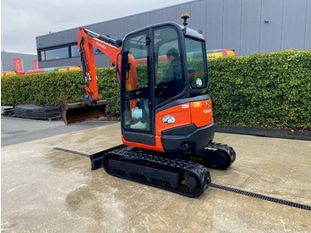 Mini ekskavatorius KUBOTA U27-4