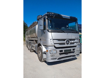 Autocisterna MERCEDES-BENZ Actros