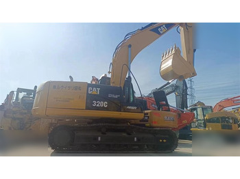 Vikšrinis ekskavatorius CATERPILLAR 320C