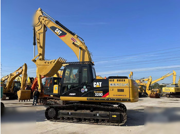 Vikšrinis ekskavatorius CATERPILLAR 320D