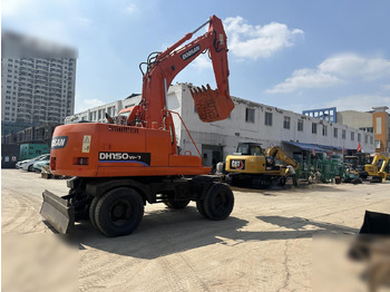 Ratinis ekskavatorius DOOSAN DH150W-7
