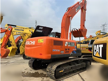 Vikšrinis ekskavatorius HITACHI ZX200