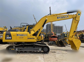 Vikšrinis ekskavatorius KOMATSU PC200-8