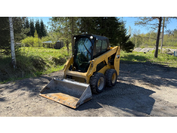 Mini krautuvas CATERPILLAR 226D