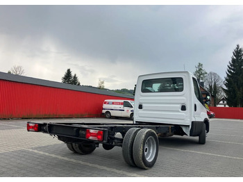 Važiuoklės sunkvežimis Iveco DAILY 35C13 ramo do zabudowy kiper wywrotka: foto 3