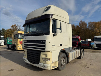 Vilkikas DAF XF 105 460