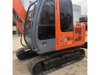 Ekskavatorius HITACHI ZX60