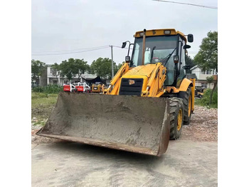 Ekskavatorius-krautuvas JCB 3CX