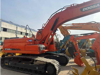Vikšrinis ekskavatorius Doosan DX225LC Second-Hand Excavator | Korea Direct Import | 1-Year Warranty & Free Sea Shipping: foto 4