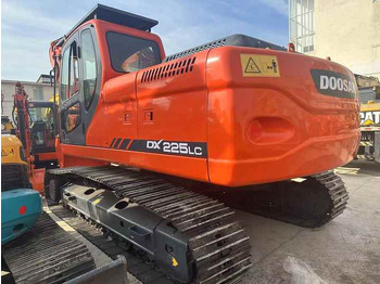 Vikšrinis ekskavatorius Doosan DX225LC Second-Hand Excavator | Korea Direct Import | 1-Year Warranty & Free Sea Shipping: foto 3