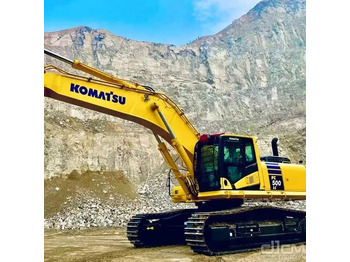 Vikšrinis ekskavatorius KOMATSU