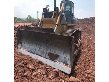 Buldozeris KOMATSU D65